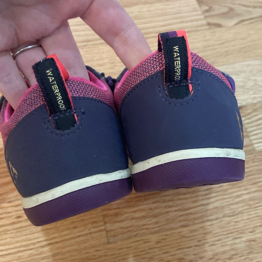 PLAE Kids Waterproof Sneakers - Pink and Purple - Picture 3 of 8